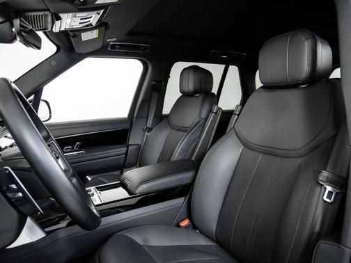 2023 Land Rover Range Rover P530 SE