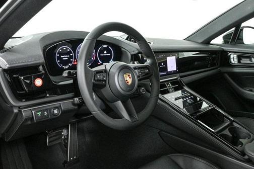 2025 Porsche Panamera E-Hybrid 4