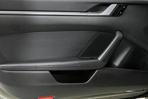2020 Porsche 911 Carrera