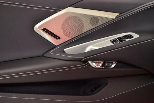 2024 Chevrolet Corvette Stingray w/2LT