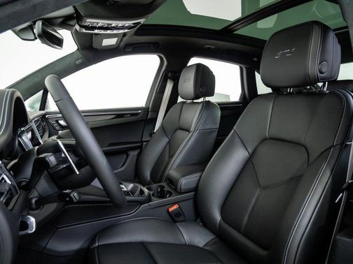 2026 Porsche Macan GTS