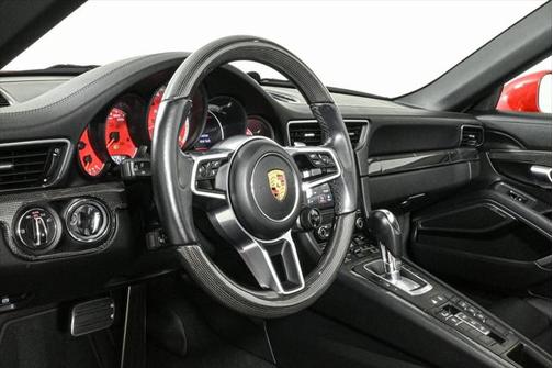 2017 Porsche 911 Turbo