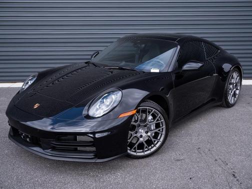 2025 Porsche 911 Carrera