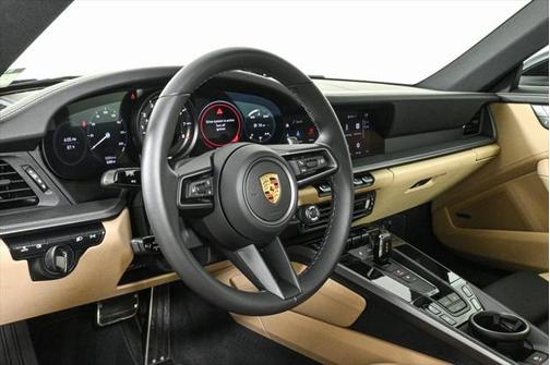2024 Porsche 911 Carrera