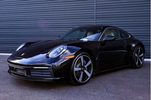 2024 Porsche 911 Carrera