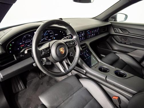 2024 Porsche Taycan 4S