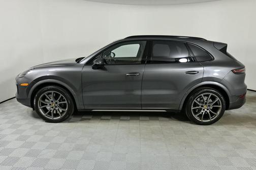 2022 Porsche Cayenne Turbo