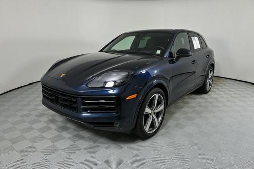2024 Porsche Cayenne Base