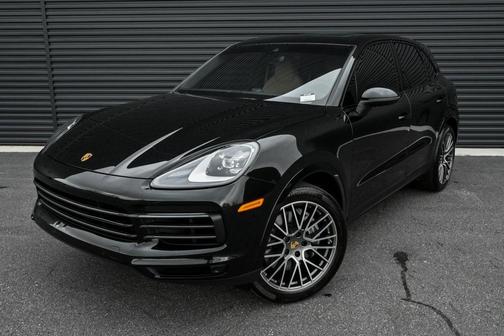 2023 Porsche Cayenne Platinum Edition