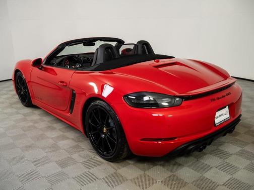 2025 Porsche 718 Boxster GTS 4.0