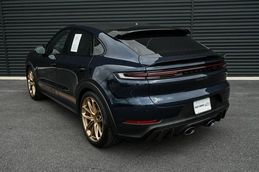 2025 Porsche Cayenne Turbo GT