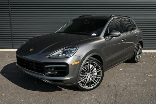 2021 Porsche Cayenne Turbo
