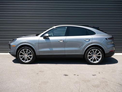 Vanadium Grey Metallic 2026 Porsche Cayenne Cayenne