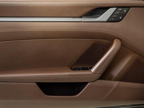 2024 Porsche 911 Targa 4S