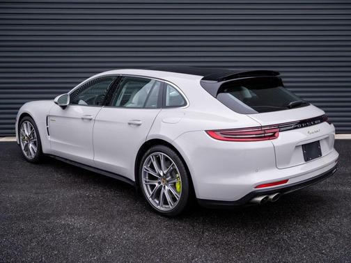2020 Porsche Panamera 4