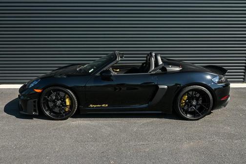 2025 Porsche 718 Spyder RS