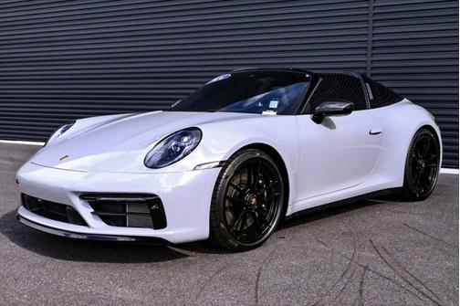2024 Porsche 911 Targa 4 GTS