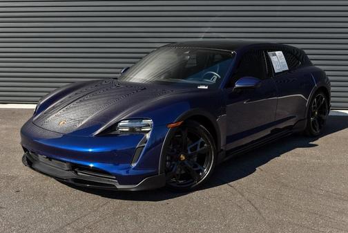 2022 Porsche Taycan 4