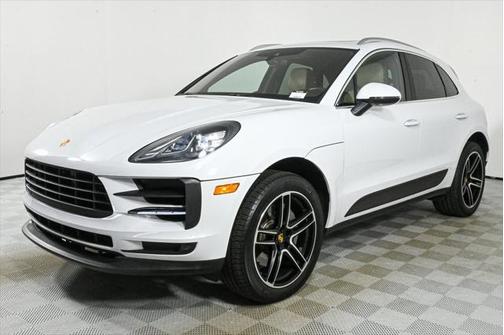 2021 Porsche Macan Base
