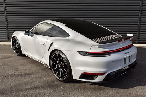 2024 Porsche 911 Turbo S