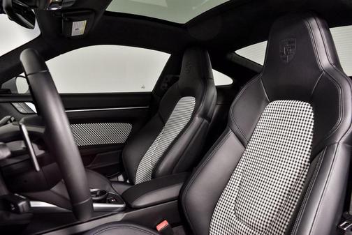 2024 Porsche 911 Turbo S