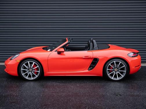 2017 Porsche 718 Boxster S