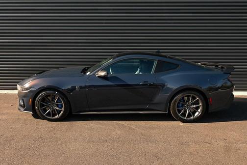 2025 Ford Mustang Dark Horse Fastback