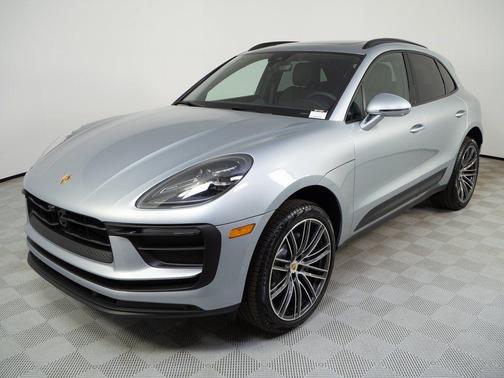 2026 Porsche Macan Base