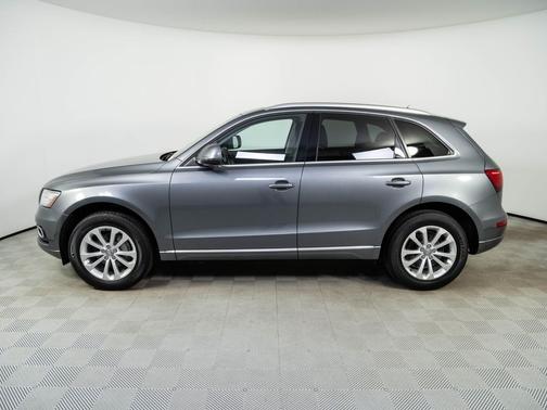 Monsoon Gray Metallic 2014 Audi Q5 2.0T Premium Plus