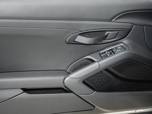 GT Silver Metallic 2023 Porsche 718 Cayman T