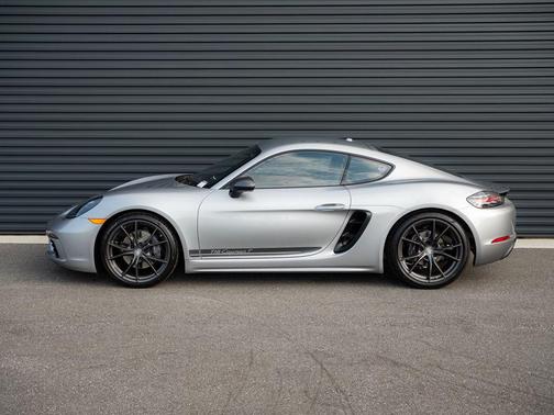 GT Silver Metallic 2023 Porsche 718 Cayman T