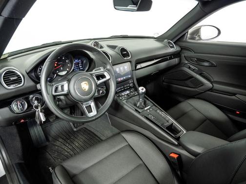 GT Silver Metallic 2023 Porsche 718 Cayman T