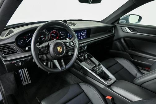 2024 Porsche 911 Carrera