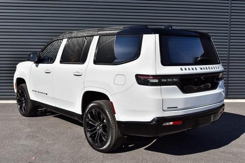 2023 Jeep Grand Wagoneer Series III Obsidian 4x4