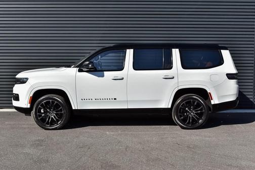 2023 Jeep Grand Wagoneer Series III Obsidian 4x4