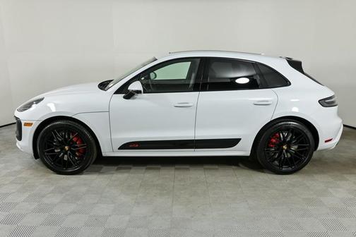 2026 Porsche Macan GTS