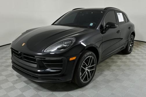2024 Porsche Macan Base