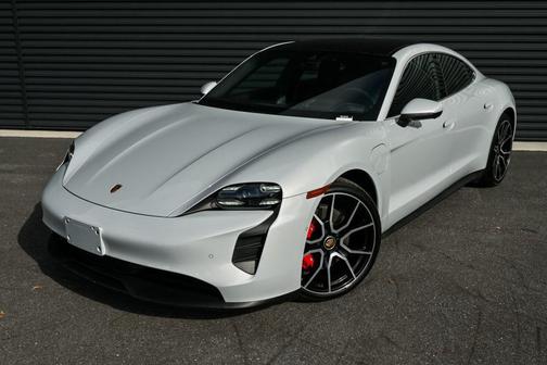 2024 Porsche Taycan 4S