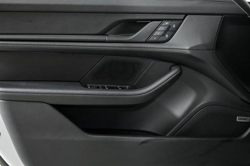 2024 Porsche Taycan 4S