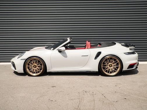 2022 Porsche 911 Turbo S