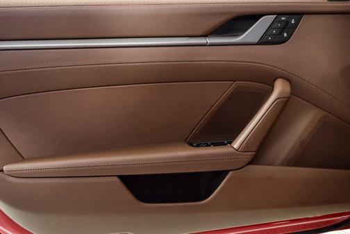 2025 Porsche 911 Carrera