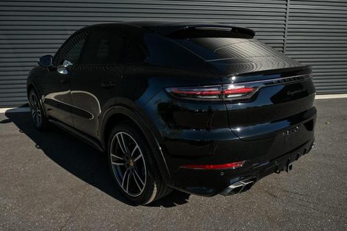 2023 Porsche Cayenne Turbo