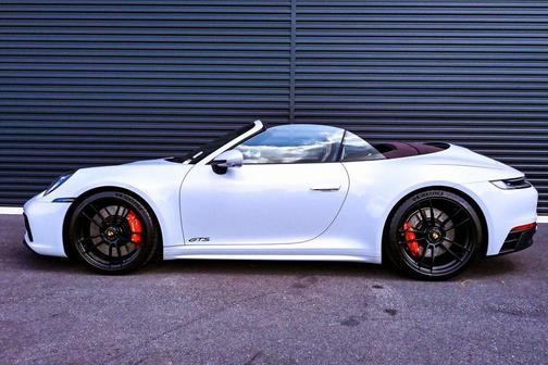 2024 Porsche 911 Carrera GTS