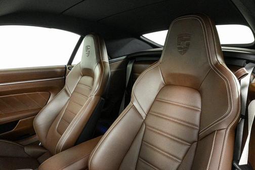 2024 Porsche 911 Carrera GTS