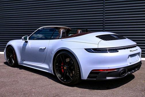 2024 Porsche 911 Carrera GTS