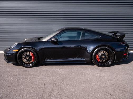 2026 Porsche 911 Carrera GTS