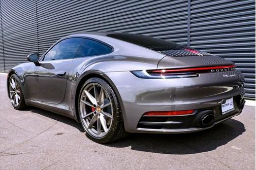 2020 Porsche 911 Carrera S
