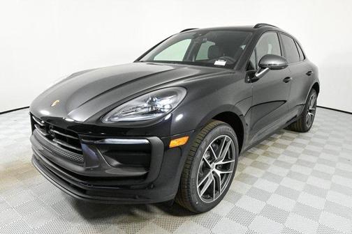 2024 Porsche Macan Base