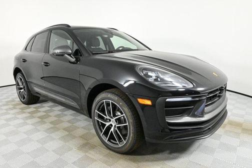 2024 Porsche Macan Base