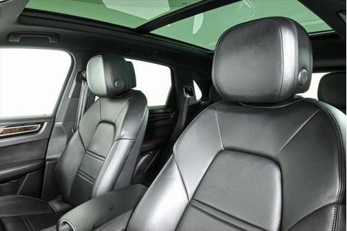 2021 Porsche Cayenne Base